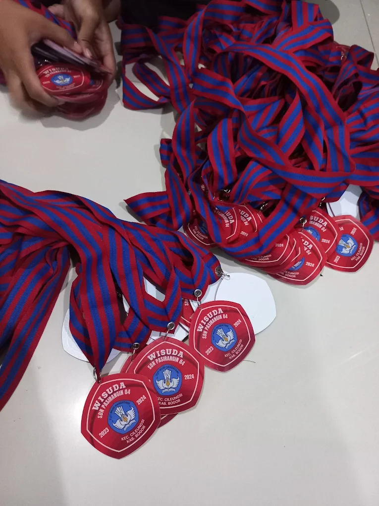 Hasil Kerja Berkah Akrilik